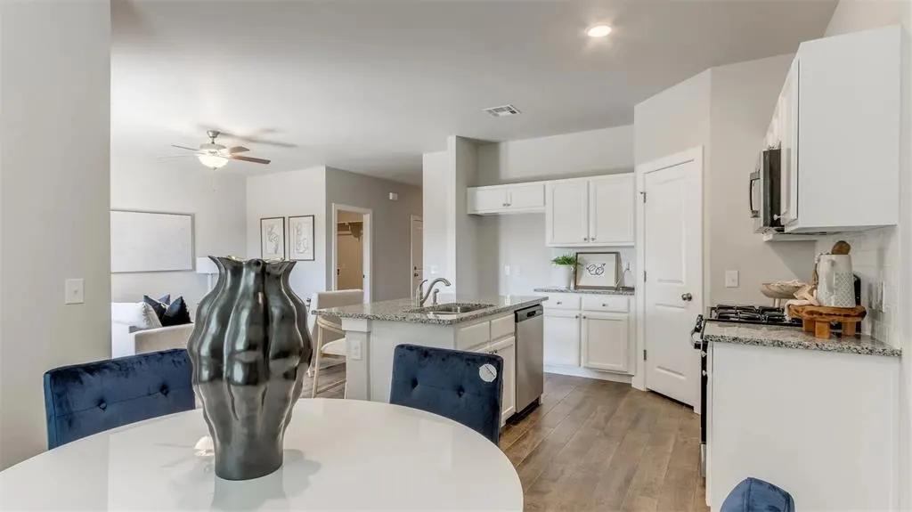 Photo 22 — 837 Stella Trail, Guthrie, OK 73044
