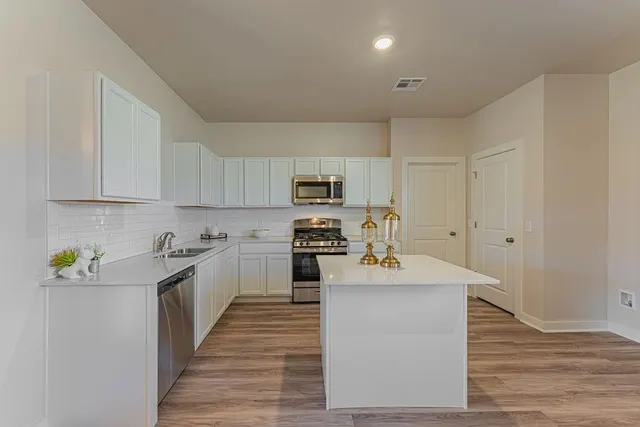 Photo 8 — 441 Stella Trail, Guthrie, OK 73044