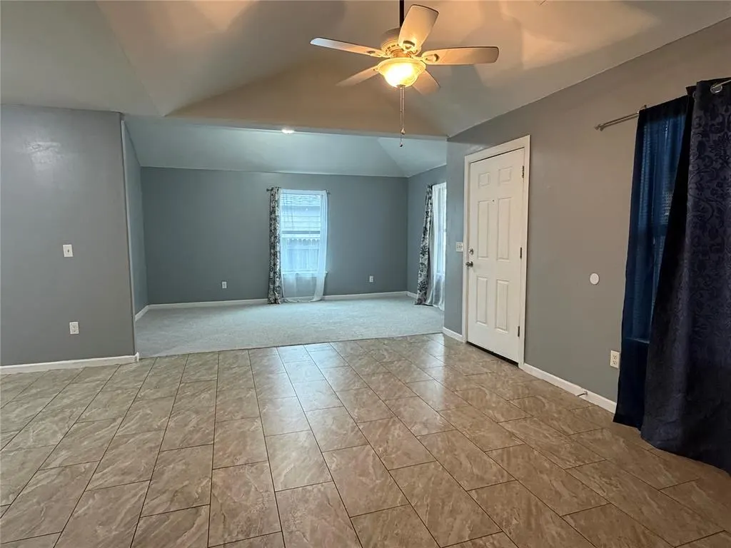 Photo 13 — 112 SW 39th Street, Oklahoma City, OK 73109
