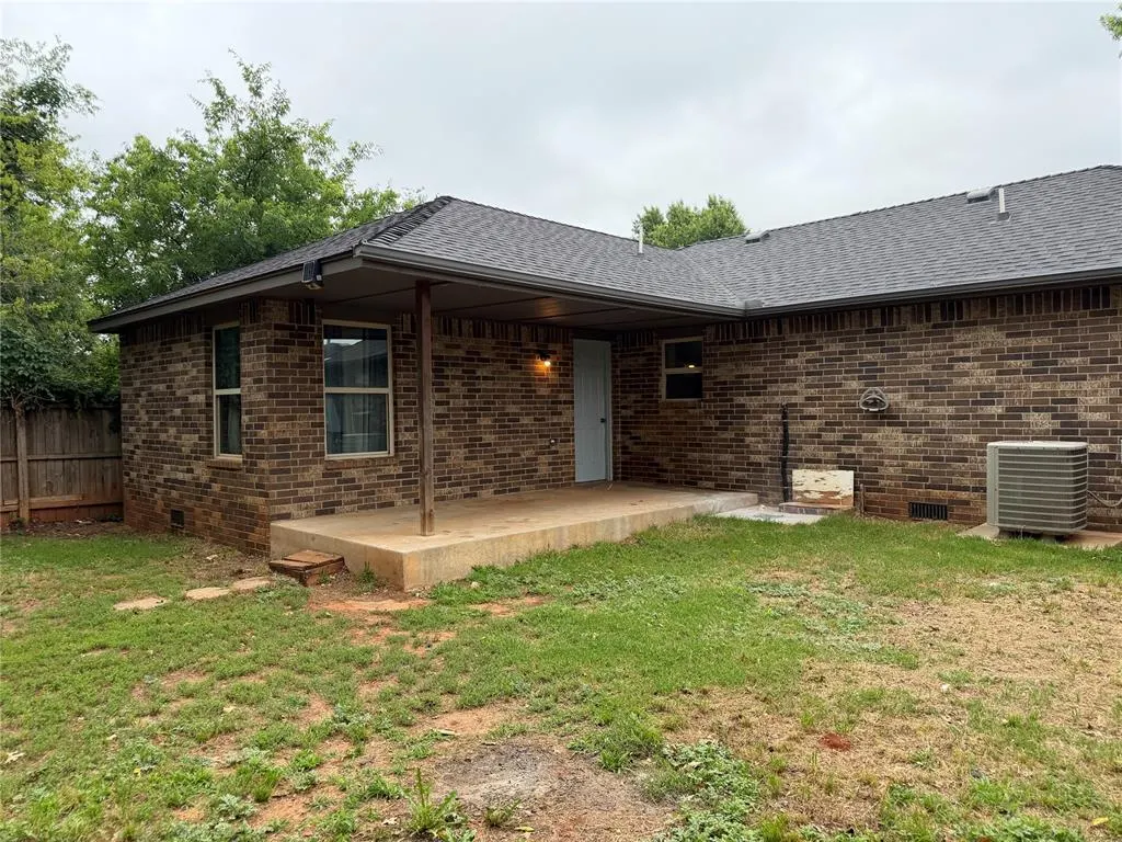Photo 25 — 112 SW 39th Street, Oklahoma City, OK 73109