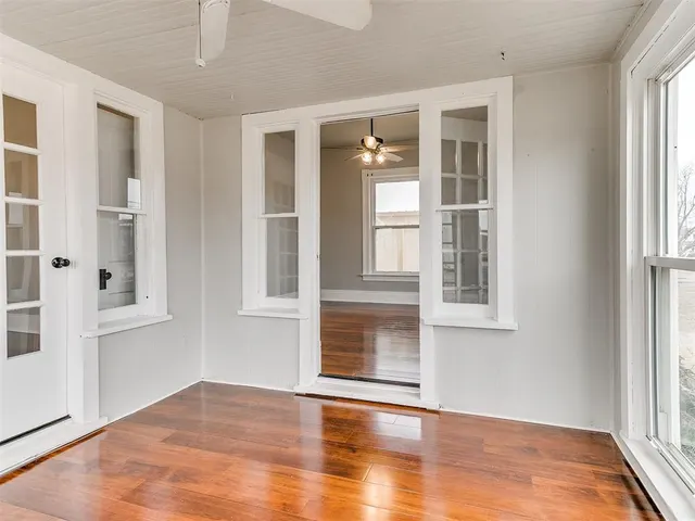 Photo 6 — 219 W 9th Street, Chandler, OK 74834