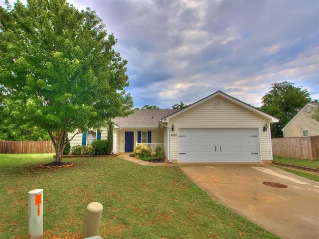 Front exterior — 4420 SE 87th Street, Oklahoma City, OK 73135