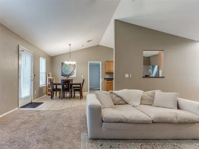 Photo 8 — 4420 SE 87th Street, Oklahoma City, OK 73135