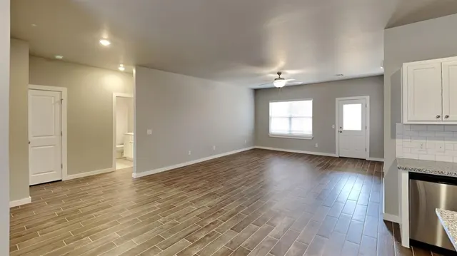 Photo 4 — 12432 Armstrong Drive, Oklahoma City, OK 73013