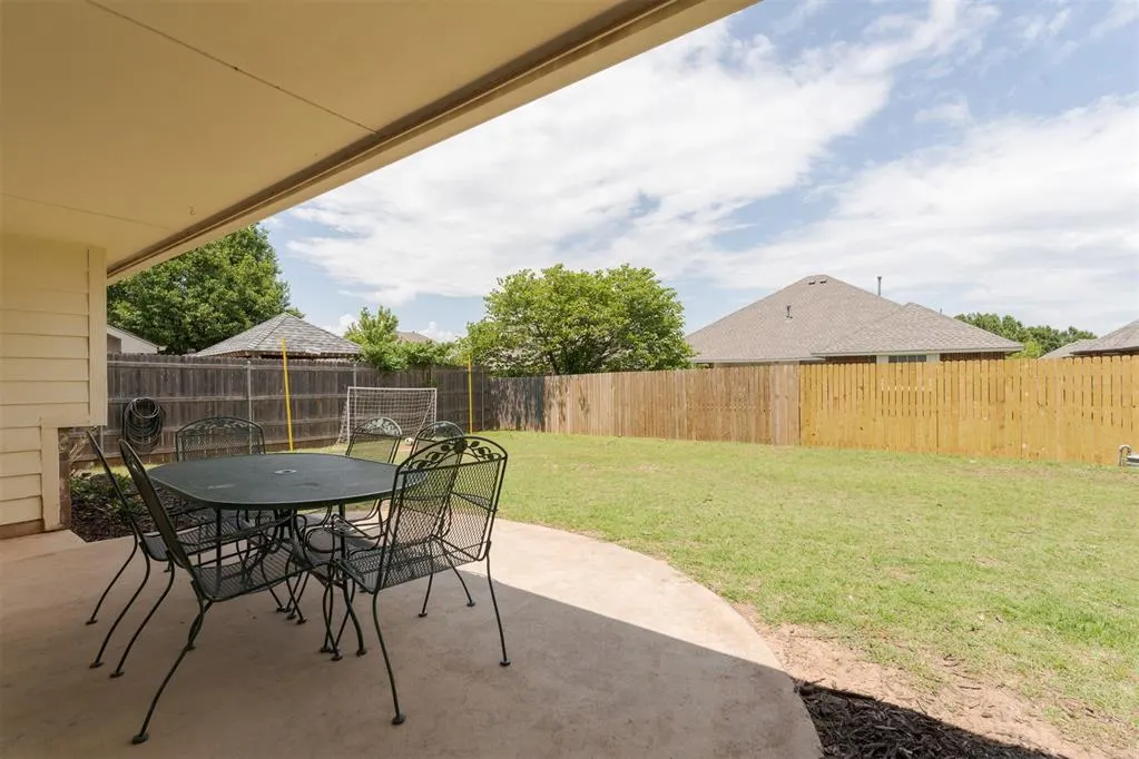 Photo 48 — 2001 Cedar Meadow Lane, Edmond, OK 73003