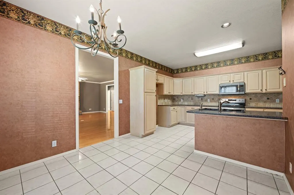 Photo 11 — 15800 Napa Ridge, Edmond, OK 73013