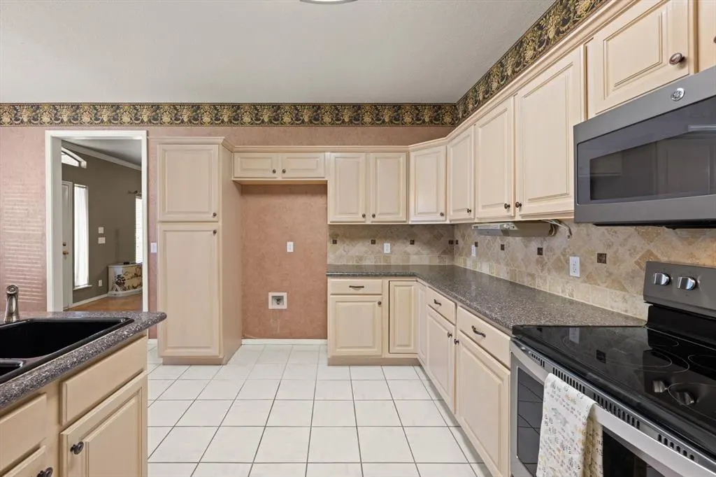 Photo 12 — 15800 Napa Ridge, Edmond, OK 73013