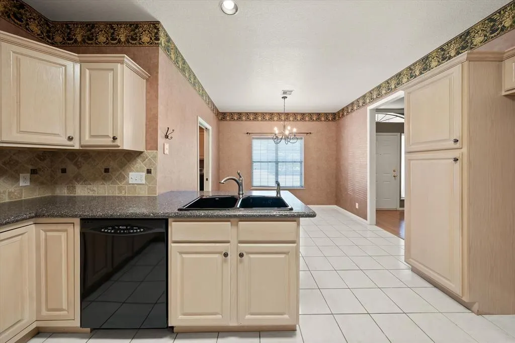 Photo 15 — 15800 Napa Ridge, Edmond, OK 73013