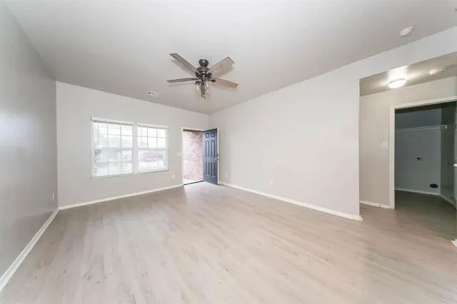 Photo 4 — 9601 Evie Drive, Moore, OK 73160