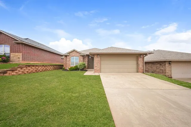 Front exterior — 10701 SE 26th Street, Midwest City, OK 73130