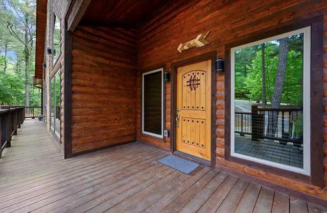 Photo 6 — 207 LONELY MAPLE Trail, Broken Bow, OK 74728