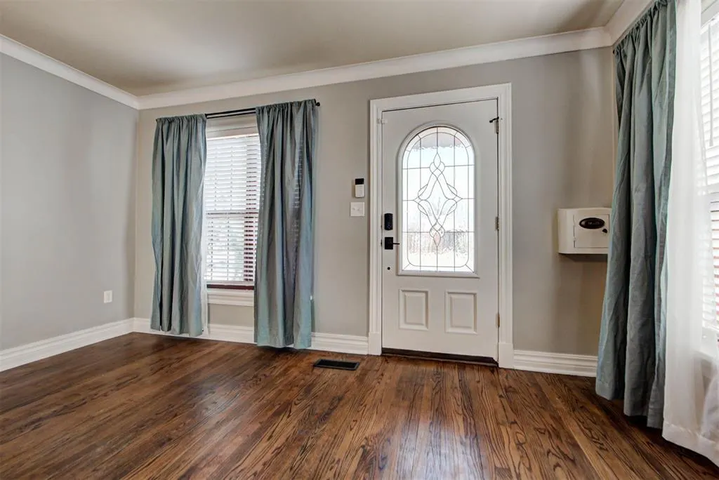 Photo 3 — 2500 NW 31st Street, Oklahoma City, OK 73112