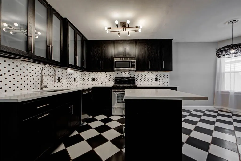 Photo 12 — 2500 NW 31st Street, Oklahoma City, OK 73112
