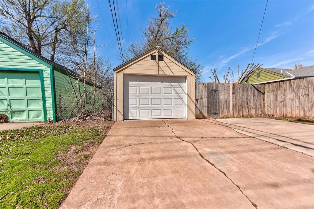 Photo 41 — 2500 NW 31st Street, Oklahoma City, OK 73112