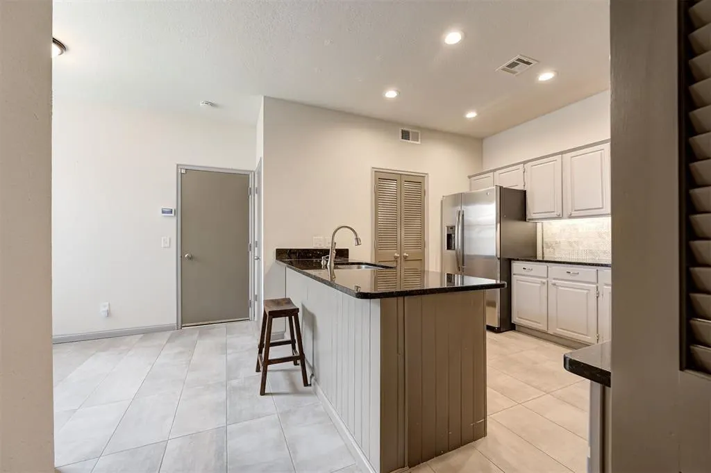 Photo 8 — 8670 N May Avenue 49D, Oklahoma City, OK 73120