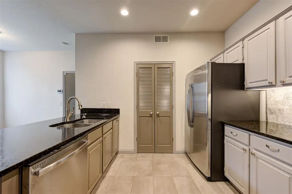 Photo 11 — 8670 N May Avenue 49D, Oklahoma City, OK 73120