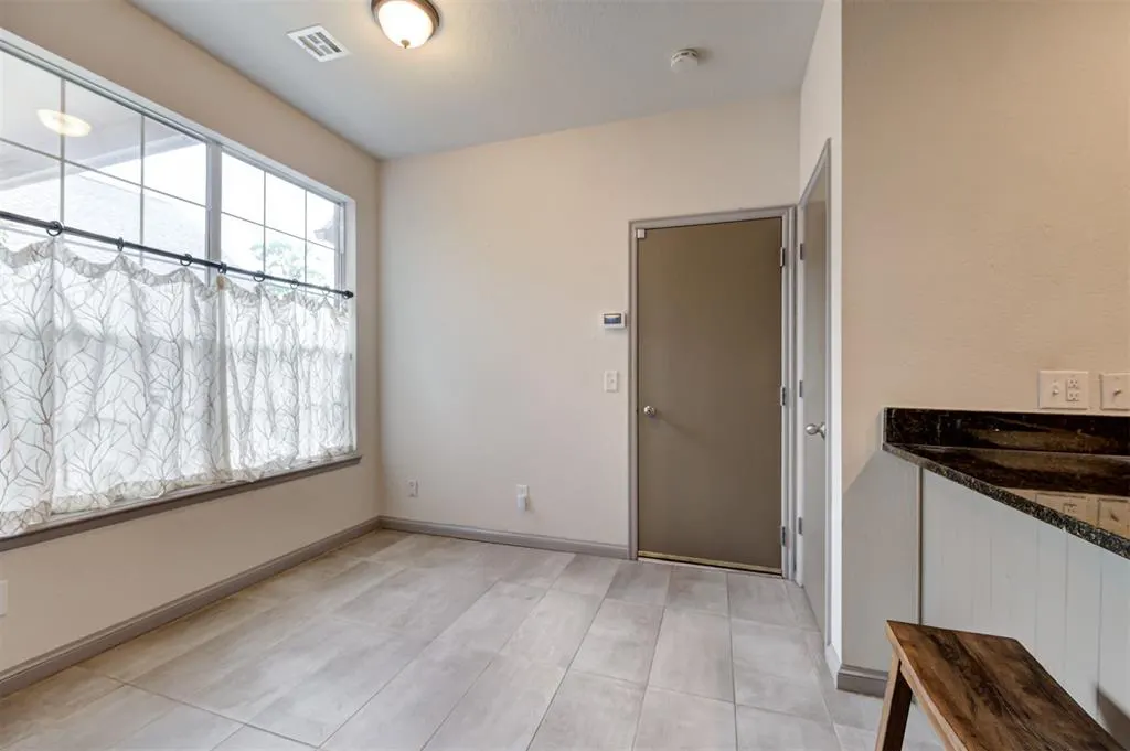 Photo 14 — 8670 N May Avenue 49D, Oklahoma City, OK 73120