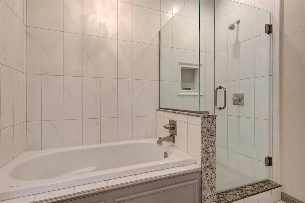 Photo 23 — 8670 N May Avenue 49D, Oklahoma City, OK 73120