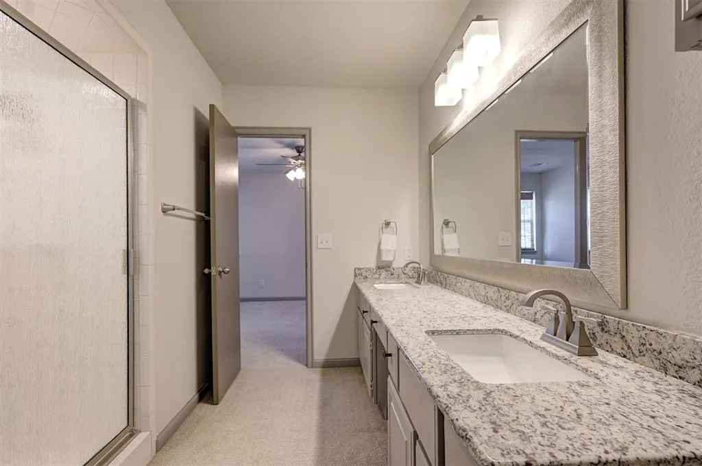 Photo 30 — 8670 N May Avenue 49D, Oklahoma City, OK 73120