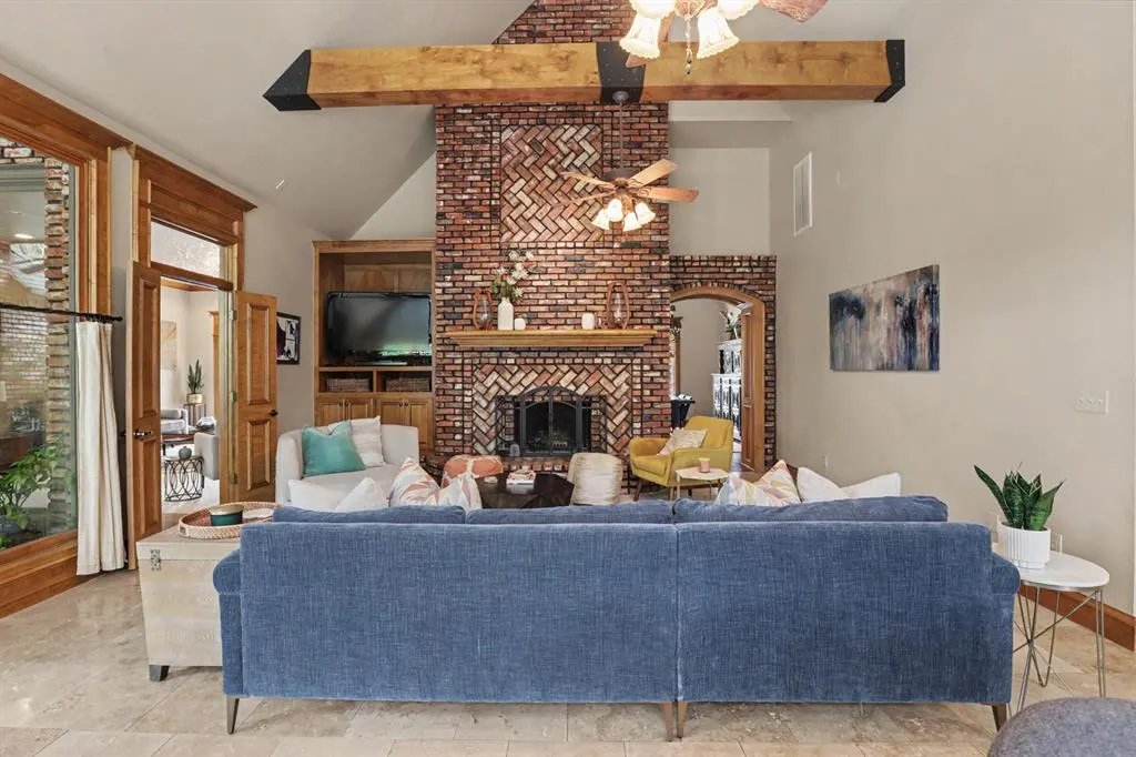 Photo 9 — 800 Shadow Wood Drive, Edmond, OK 73034