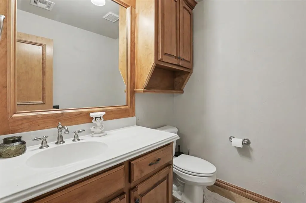 Photo 32 — 800 Shadow Wood Drive, Edmond, OK 73034