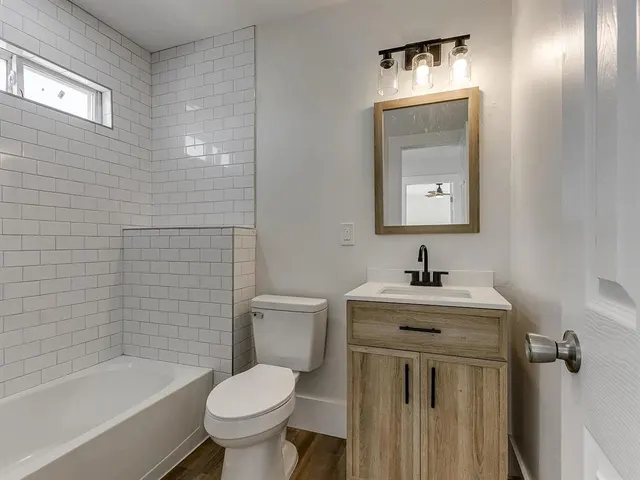 Photo 4 — 1609 NW 12th Street, Oklahoma City, OK 73106