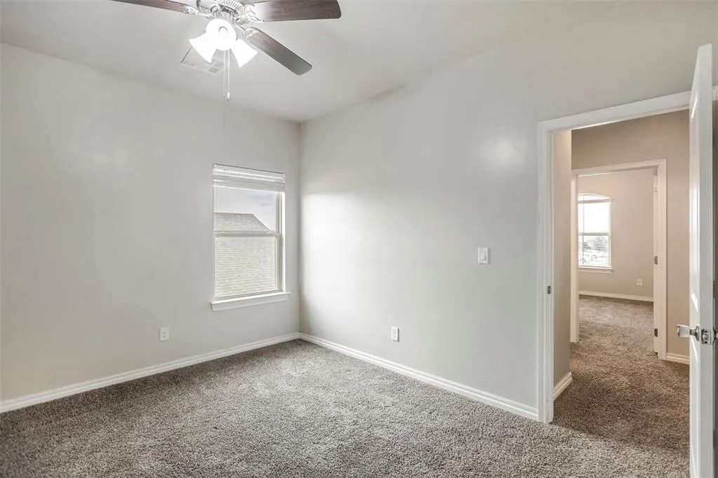 Photo 30 — 10309 NW 25th Street, Yukon, OK 73099