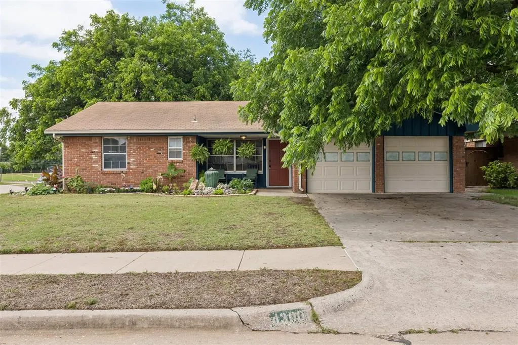 Front exterior — 4300 NW 48th Street, Oklahoma City, OK 73112