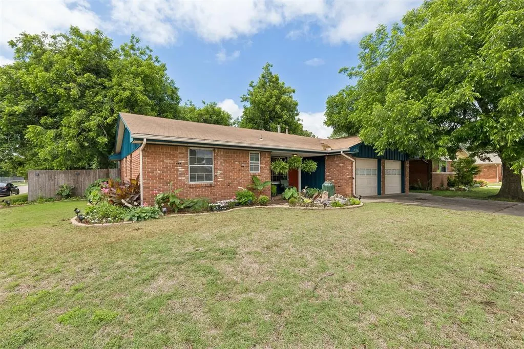 Photo 3 — 4300 NW 48th Street, Oklahoma City, OK 73112