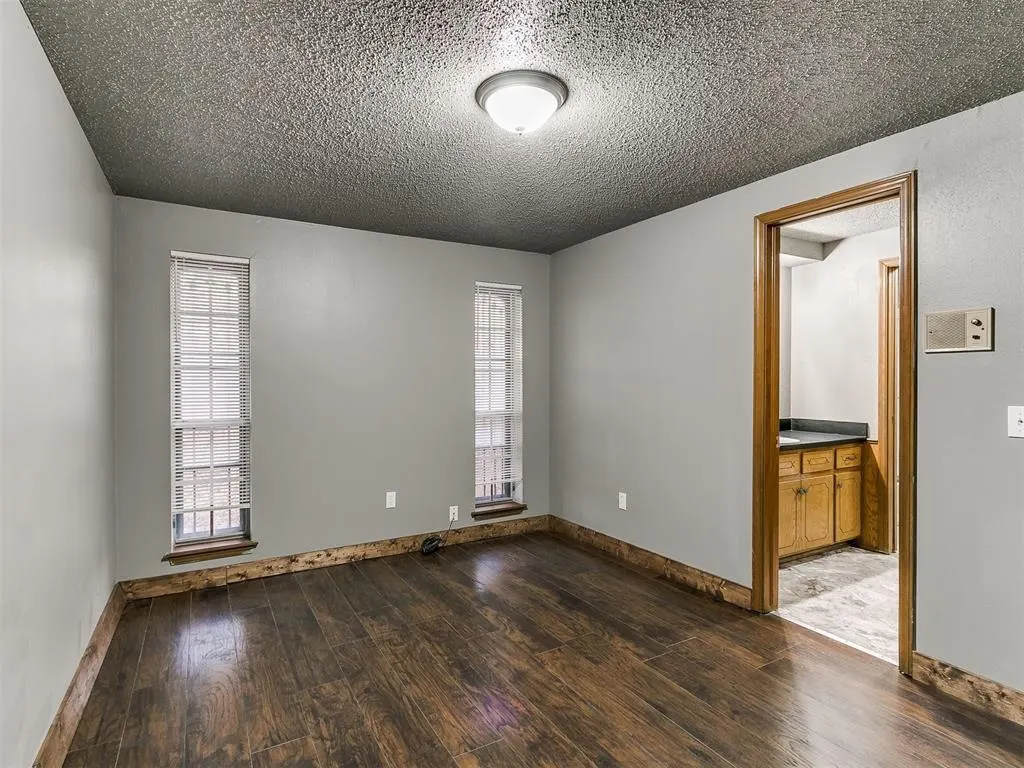 Photo 18 — 319 NW 81st Street, Oklahoma City, OK 73114
