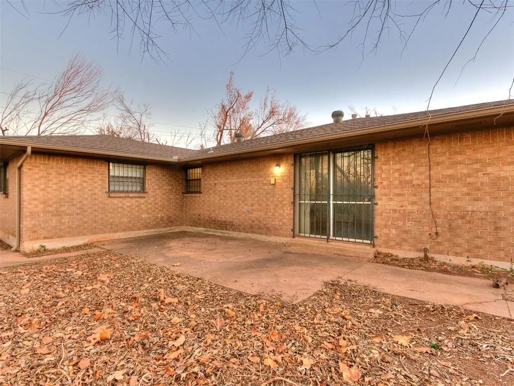 Photo 37 — 319 NW 81st Street, Oklahoma City, OK 73114