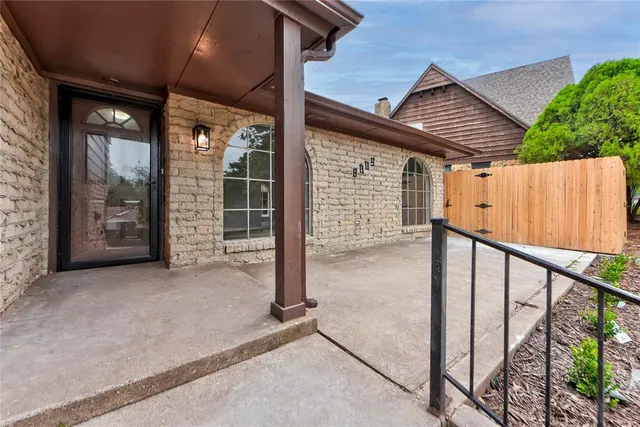 Photo 2 — 8009 Golden Oaks Road, Oklahoma City, OK 73127