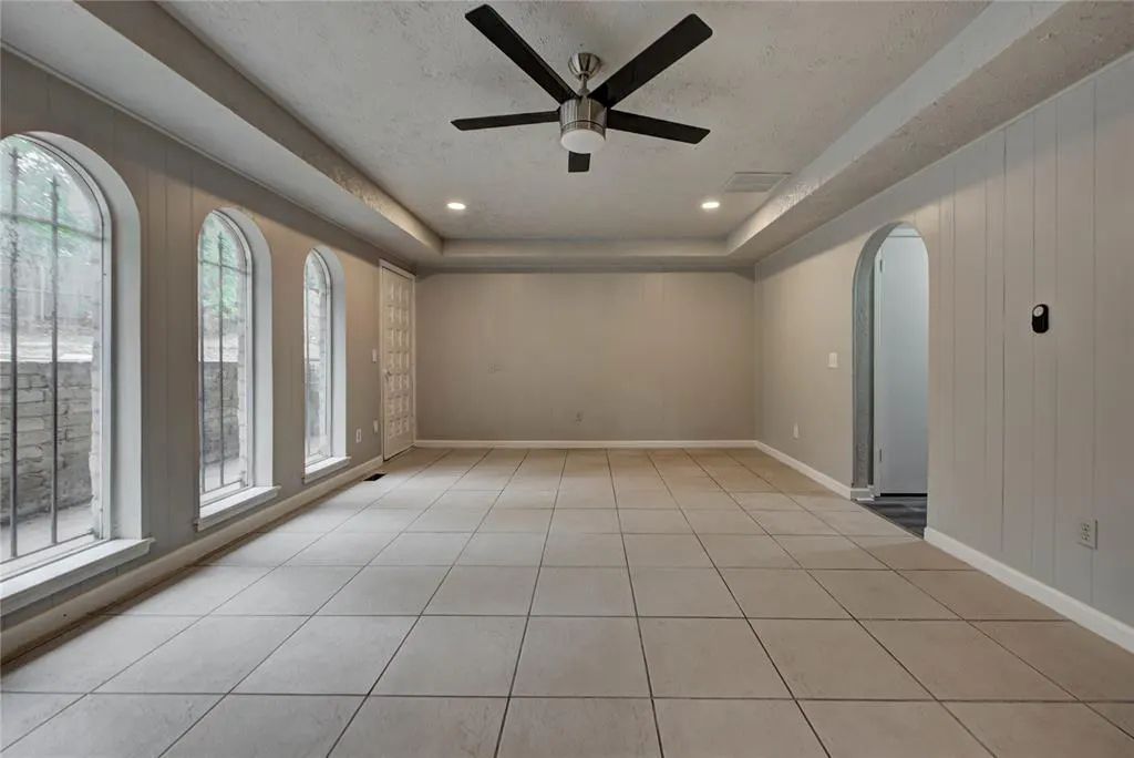 Photo 34 — 8009 Golden Oaks Road, Oklahoma City, OK 73127