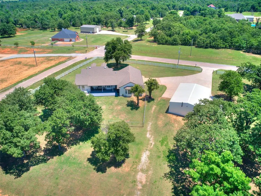 Photo 45 — 17656 Deer Trail, McLoud, OK 74851