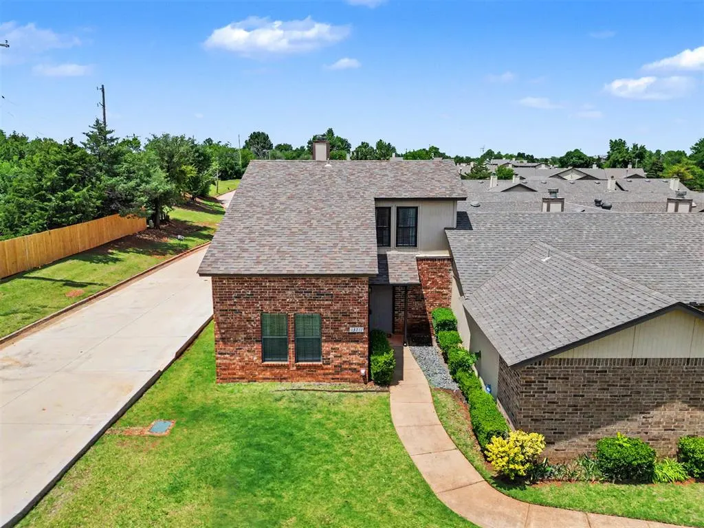 Photo 34 — 13711 E Crossing Way, Edmond, OK 73013