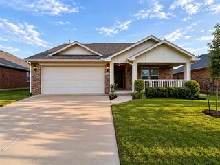Sold home at 9532 SW 28th Street