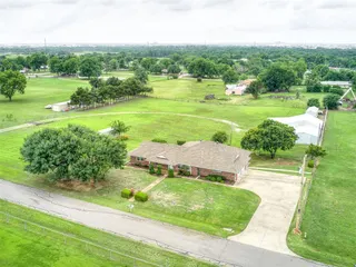 Sold home at 5740 Willow Brook Lane