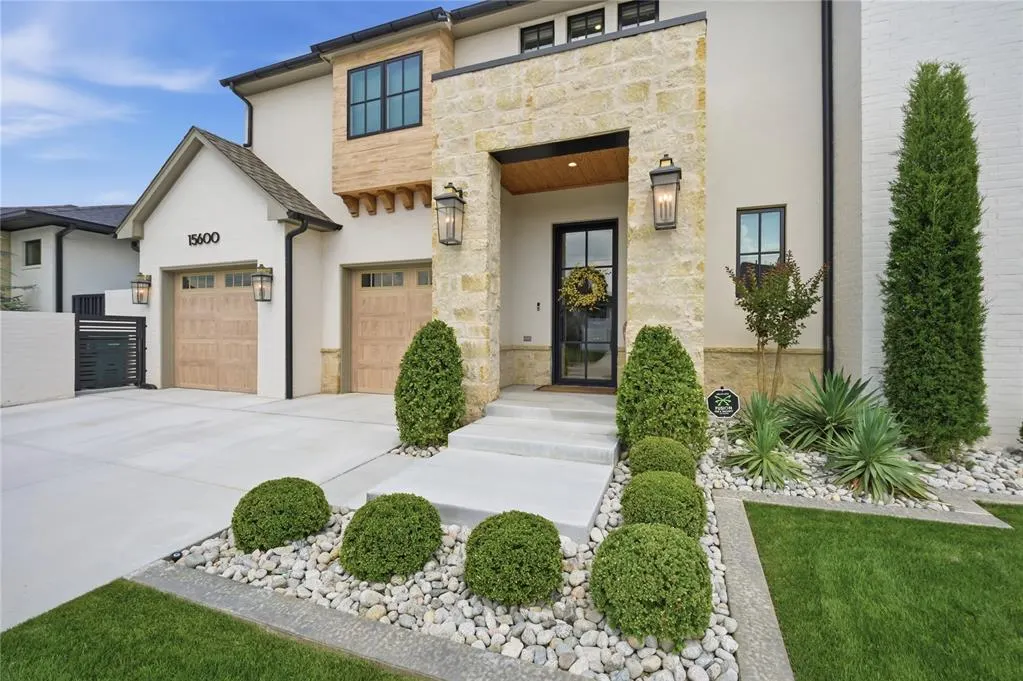 Photo 3 — 15600 Waterstone Way, Edmond, OK 73013