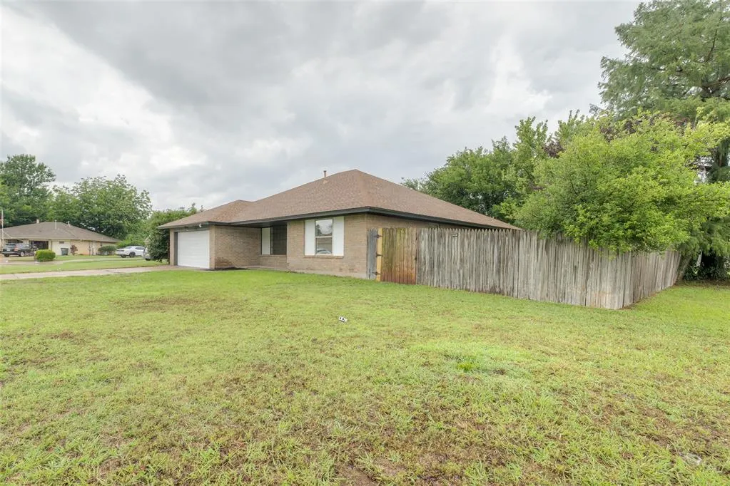 Photo 34 — 4109 Angela Circle, Del City, OK 73115
