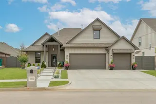 Sold home at 2004 Aminas Way