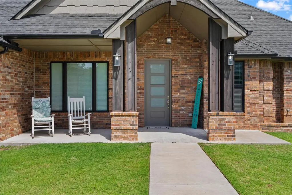 Photo 3 — 12405 SE 15th Street, Choctaw, OK 73020