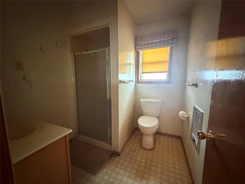 Photo 15 — 210 S 6th Street, Sentinel, OK 73664