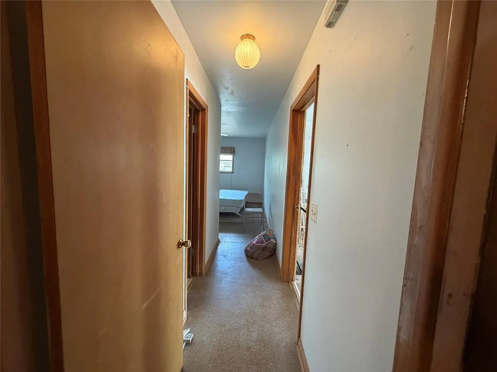Photo 17 — 210 S 6th Street, Sentinel, OK 73664