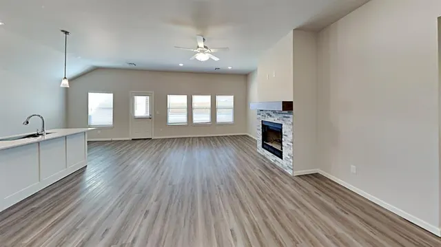 Photo 3 — 491 Hardesty Drive, Shawnee, OK 74804