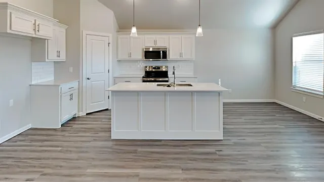 Photo 5 — 491 Hardesty Drive, Shawnee, OK 74804