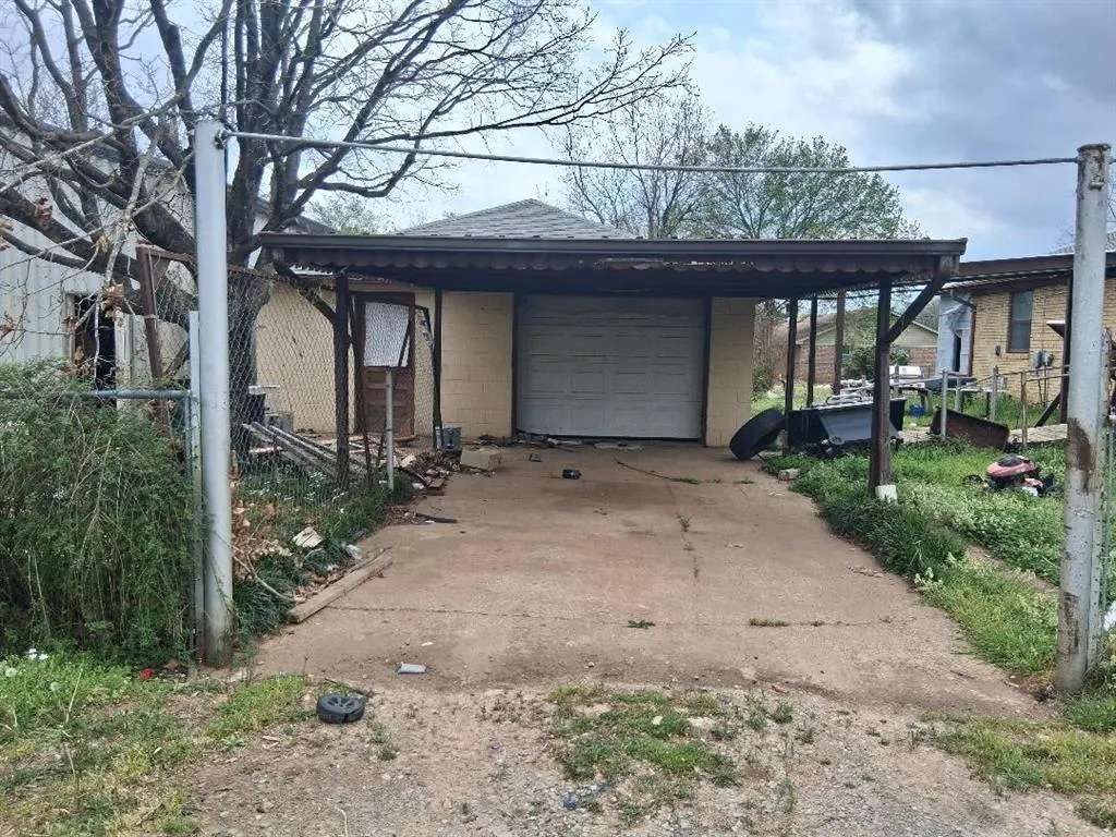 Photo 2 — 622 N Lake Avenue, Davenport, OK 74026