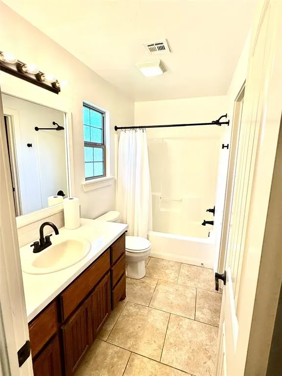 Photo 10 — 923 N Summer Tree Drive, Ada, OK 74820