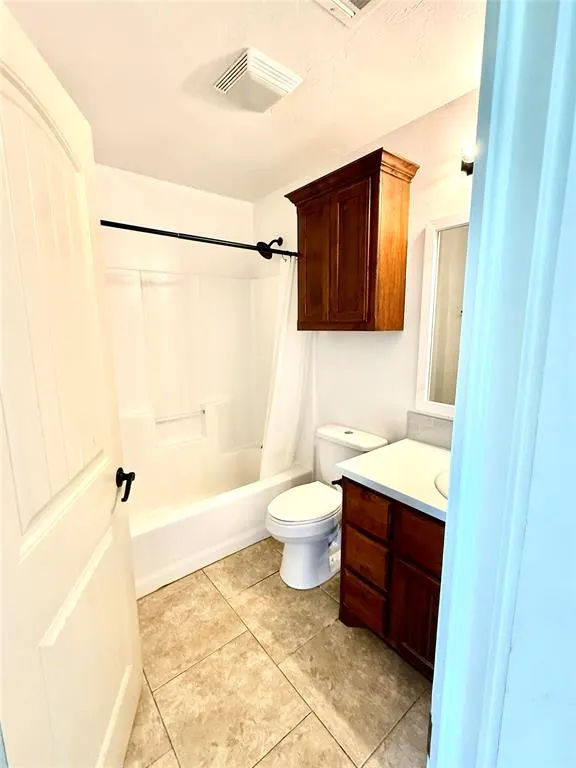 Photo 11 — 923 N Summer Tree Drive, Ada, OK 74820
