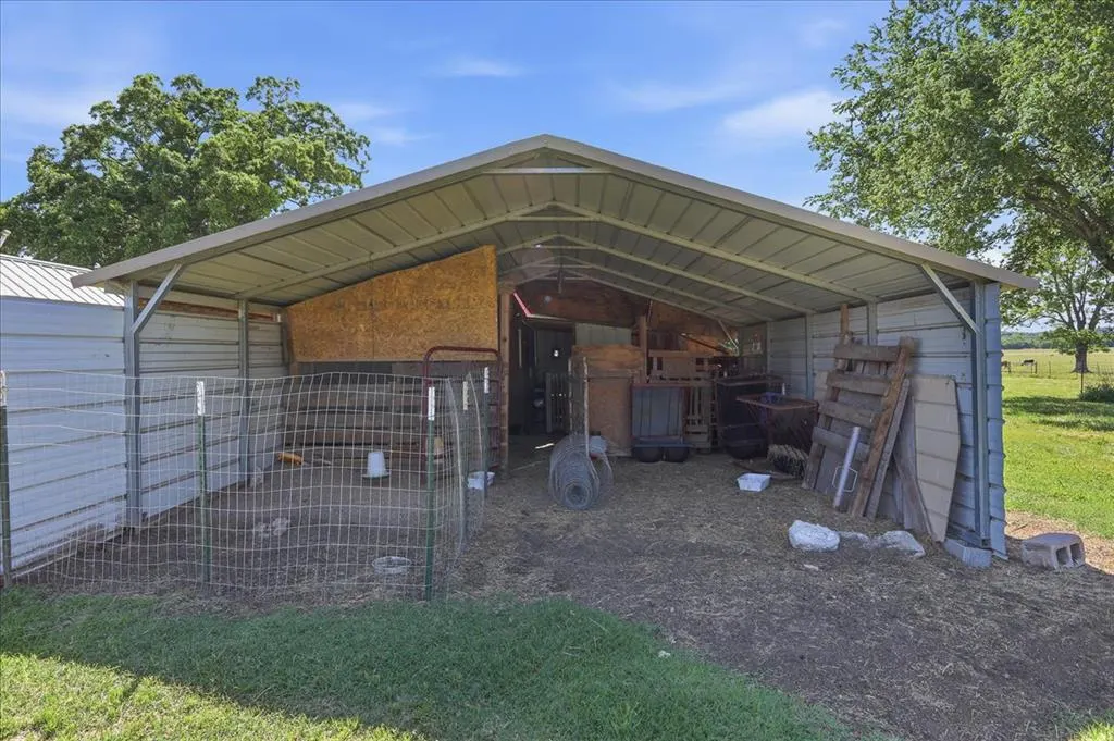 Photo 33 — 424417 Texanna Road, Eufaula, OK 74432