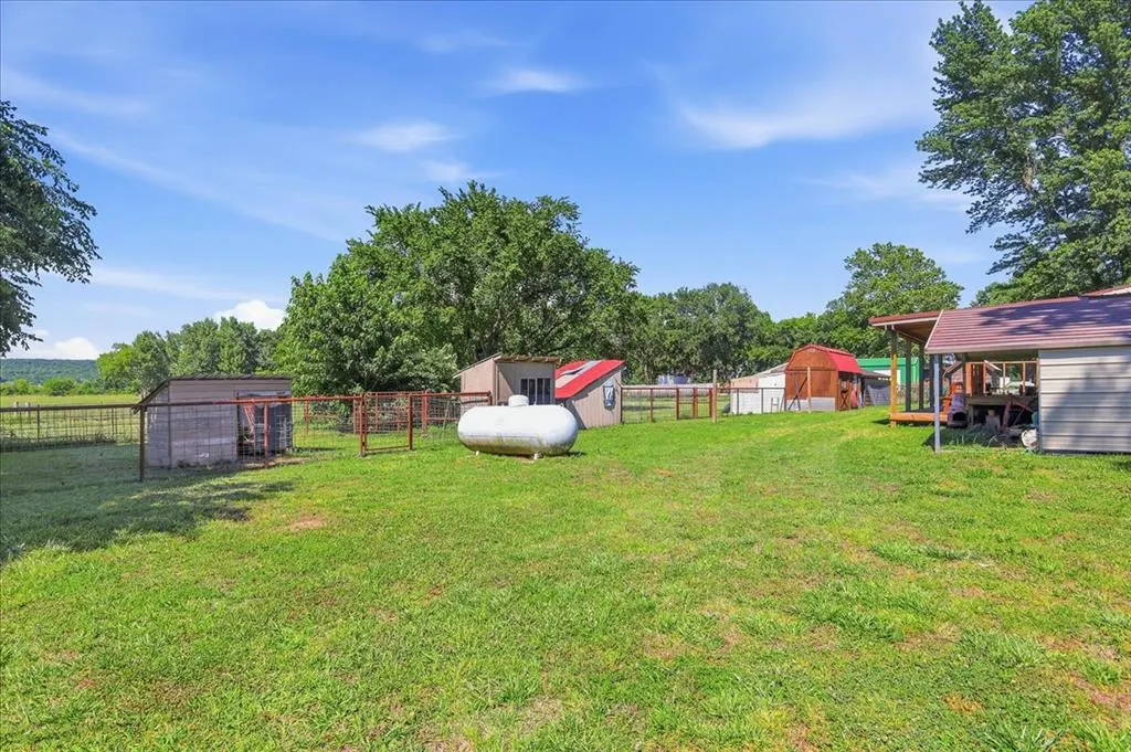 Photo 37 — 424417 Texanna Road, Eufaula, OK 74432